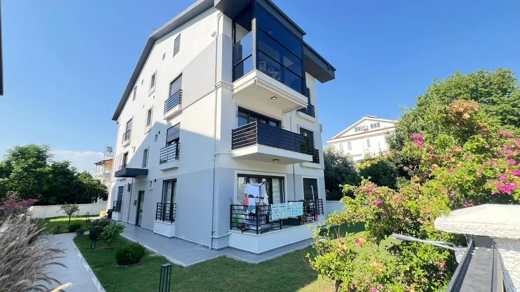 Flats in Tasyaka